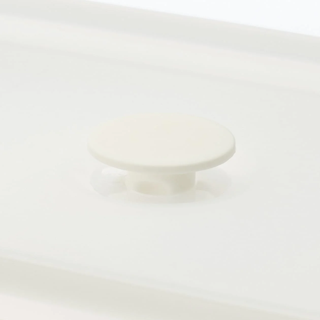 Enamel Container Airtight Lid with Valve - Image 8