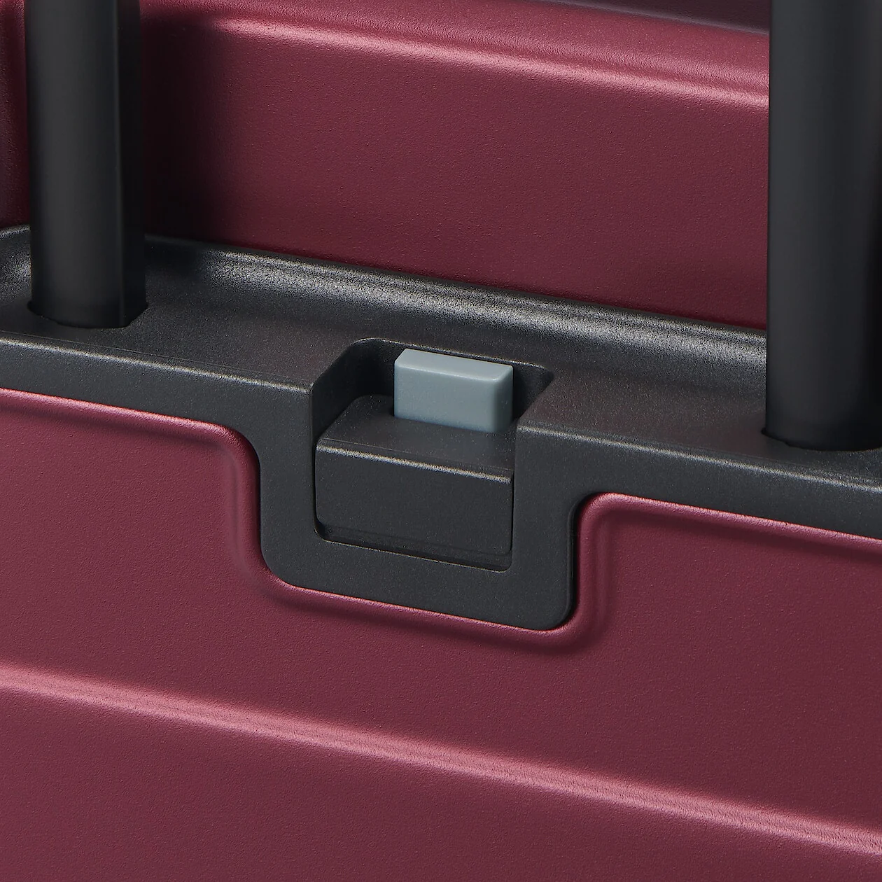 Hard Shell Suitcase - 36L (54cm) - Image 29
