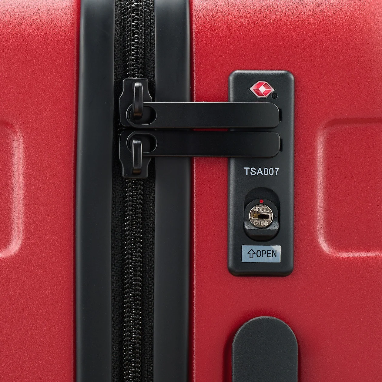 Hard Shell Suitcase - 36L (54cm) - Image 73