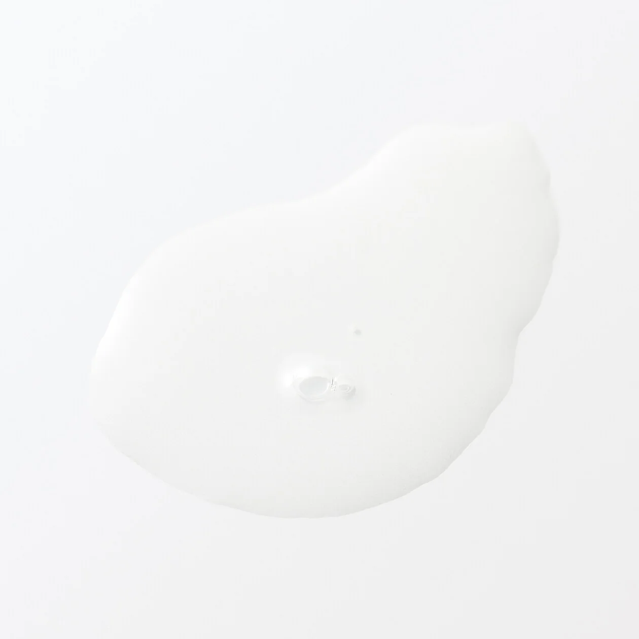 Sensitive Skin Toning Water Refill - Light (270ml) - Image 3