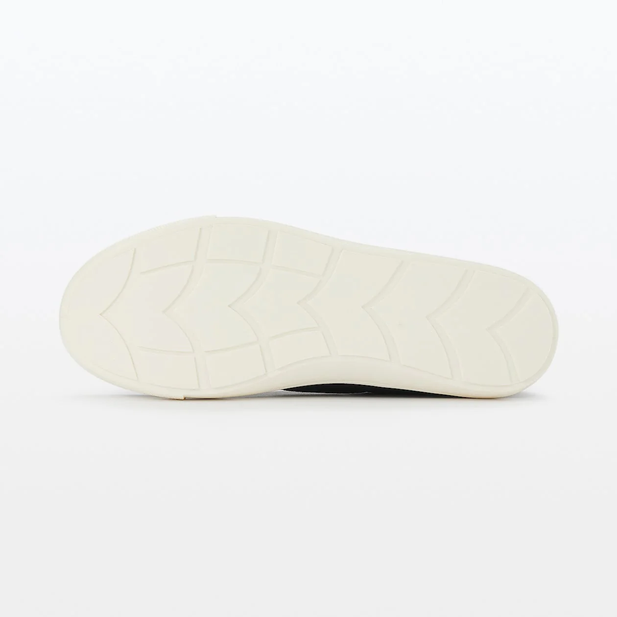Less Tiring Slip On Sneakers - Image 15